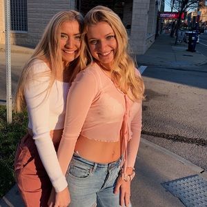 Meet your Posher, Emily